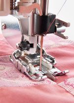 sewingmachines.ie